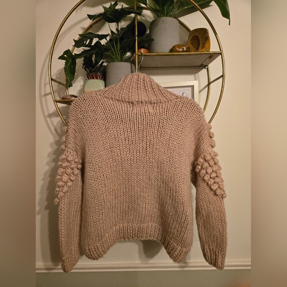 Chicwish Handmade Wool Blend Bubble Sweater - Picture 2 of 4